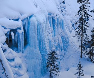 Johnston Canyon Frozen Waterfall