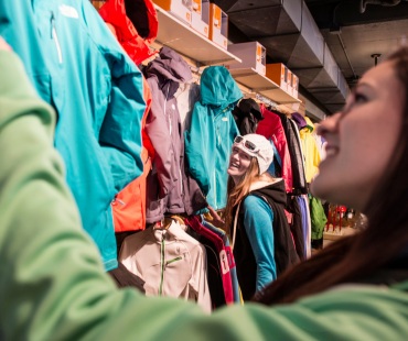 People shopping for Jackets at Toques&Tracks Panorama Mountain Resort