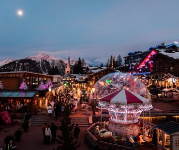 Lit up christmas markets and rides