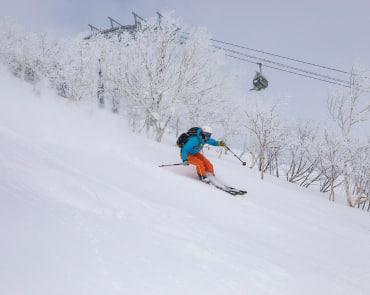 Expert Ski Run in Tomamu